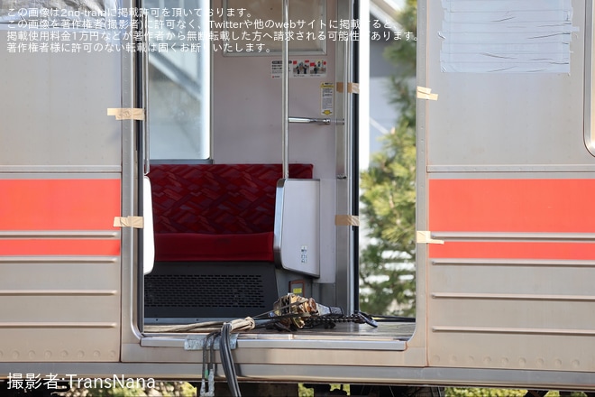 【東急】9000系9009Fデハ9409号車長津田車両工場から陸送を不明で撮影した写真