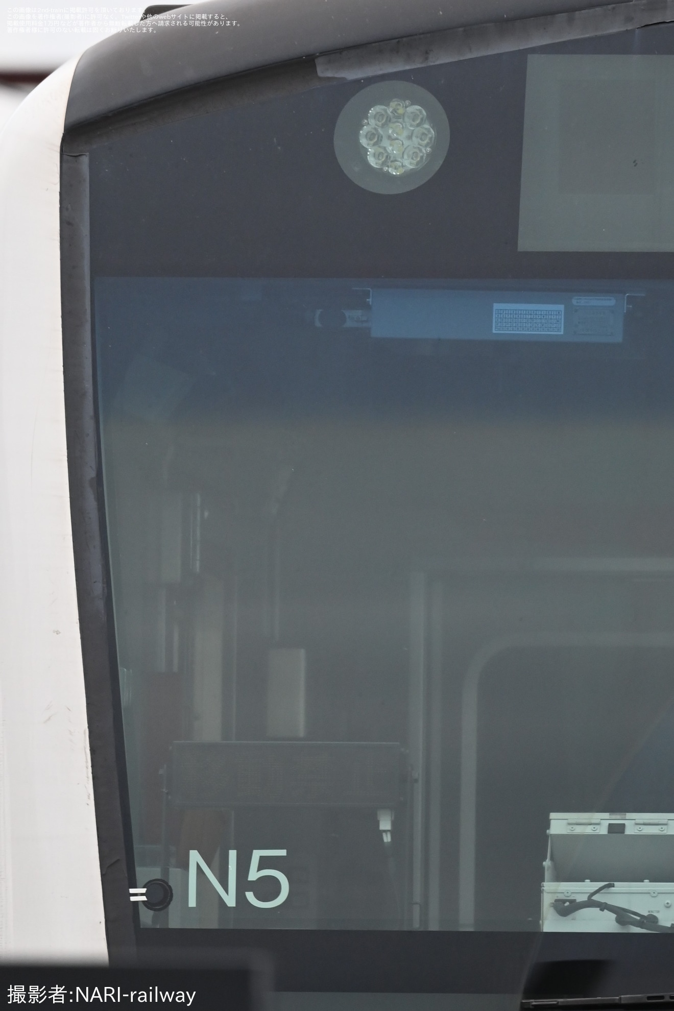 【JR東】 E233系N5編成・N9編成の前照灯がLED化の拡大写真