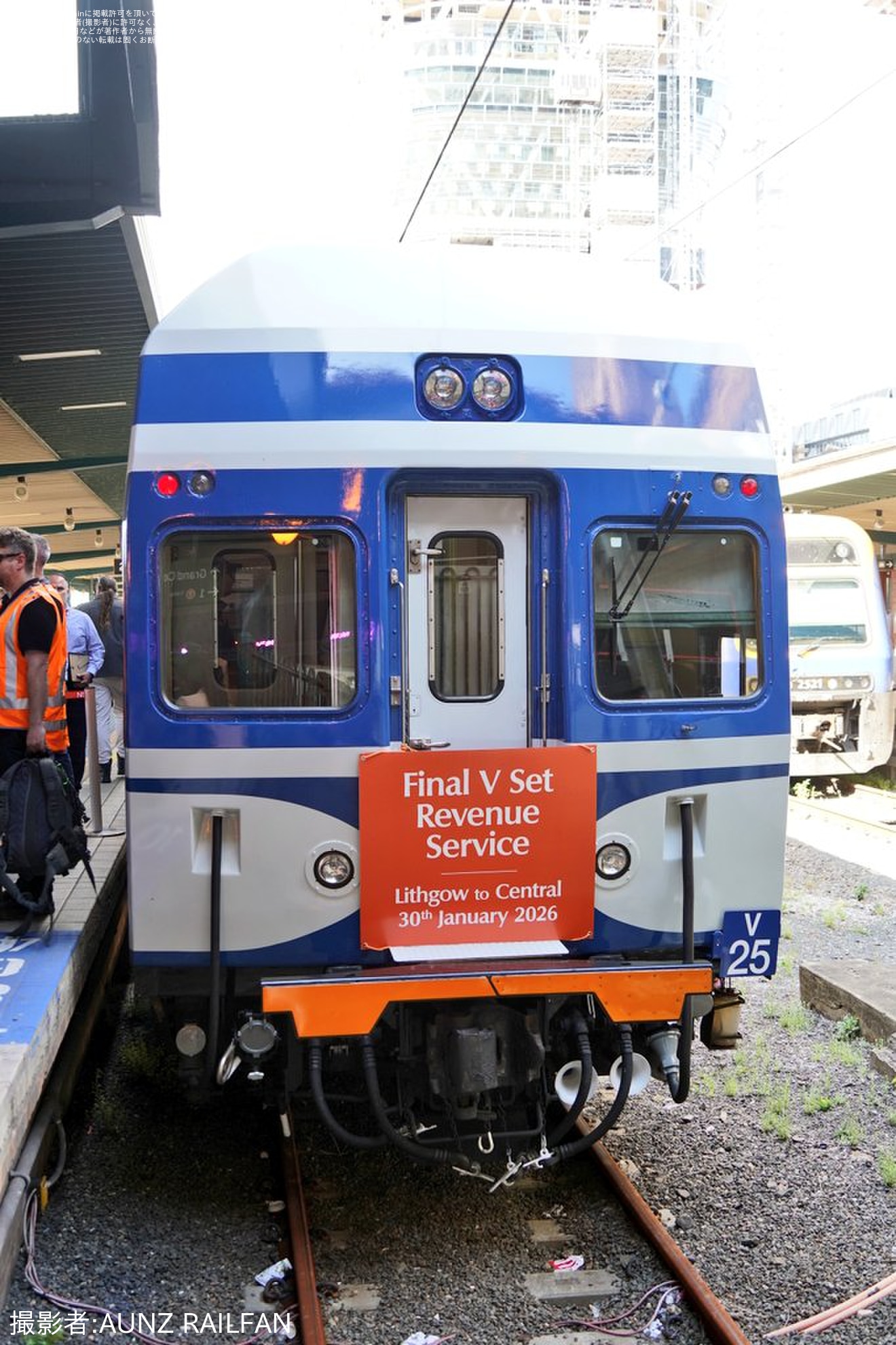 【SydneyTrains】ブルーマウンテンズ方面のインターシティ輸送を長年担ってきたV setがラストランの拡大写真