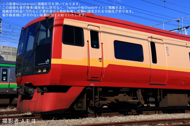 【JR東】小山車両センター「253系1000番代車両撮影会」開催 - 小山車両センターにて撮影