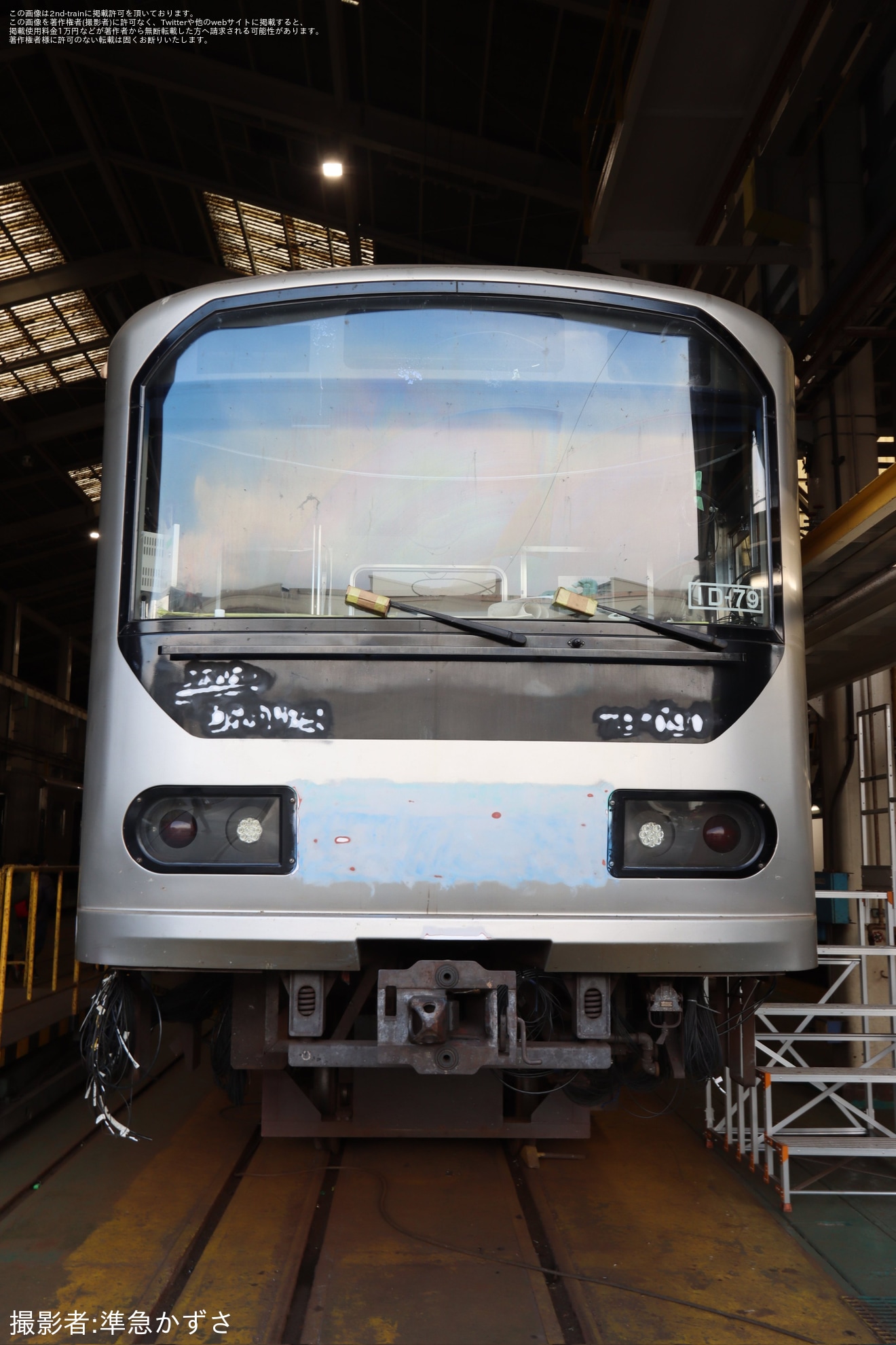 【JR九】「小倉工場鉄道ランド」でりんかい線70-000形が307系T1編成となることが確認の拡大写真