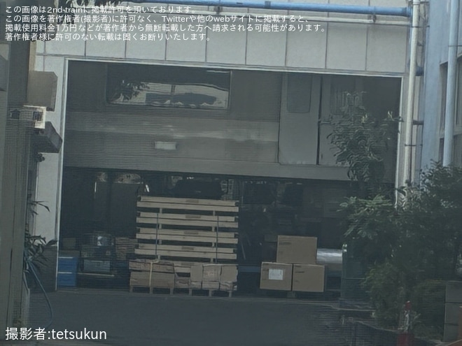 【メトロ】05系(05N系)の05-126FがB修繕を実施中を深川工場付近で撮影した写真