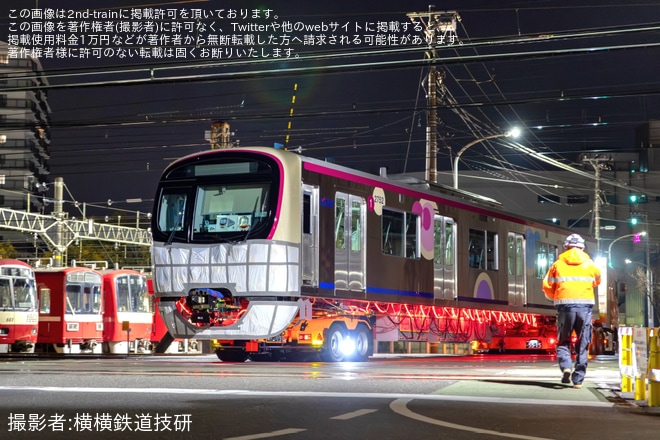【京王】2000系第2編成(2702F)の 2752号車、2252号車が陸送（3枚目）