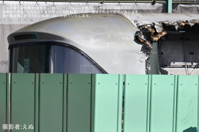 【JR東】カシオペアのラウンジカー(電源車)のカハフE26-1が長野総合車両センターで解体を長野総合車両センター付近で撮影した写真