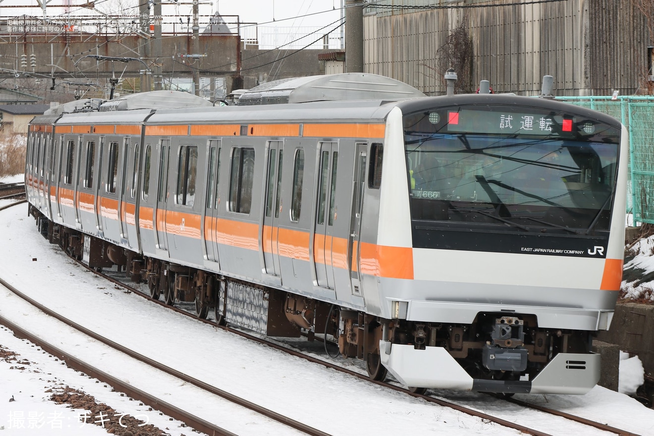 【JR東】E233系青666編成秋田総合車両センター構内試運転の拡大写真