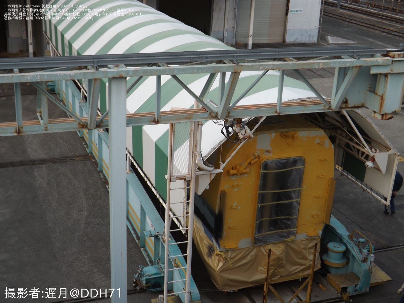 【JR東】255系Be-03編成大宮総合車両センターで再塗装の拡大写真