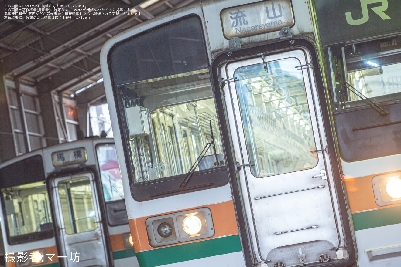 【流鉄】鉄道ファンの主催にて流鉄流山駅で211系の撮影会が開催の拡大写真