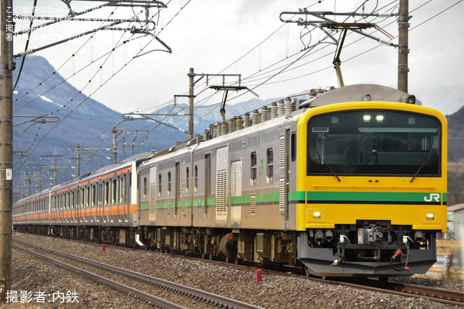 【JR東】E233系P523編成+青666秋田総合車両センター出場配給を不明で撮影した写真