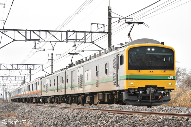 【JR東】E233系P523編成+青666秋田総合車両センター出場配給を不明で撮影した写真