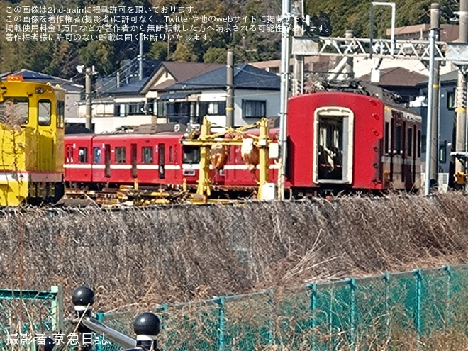 【京急】1500形1719編成無架線地帯に移動 - 久里浜工場にて撮影