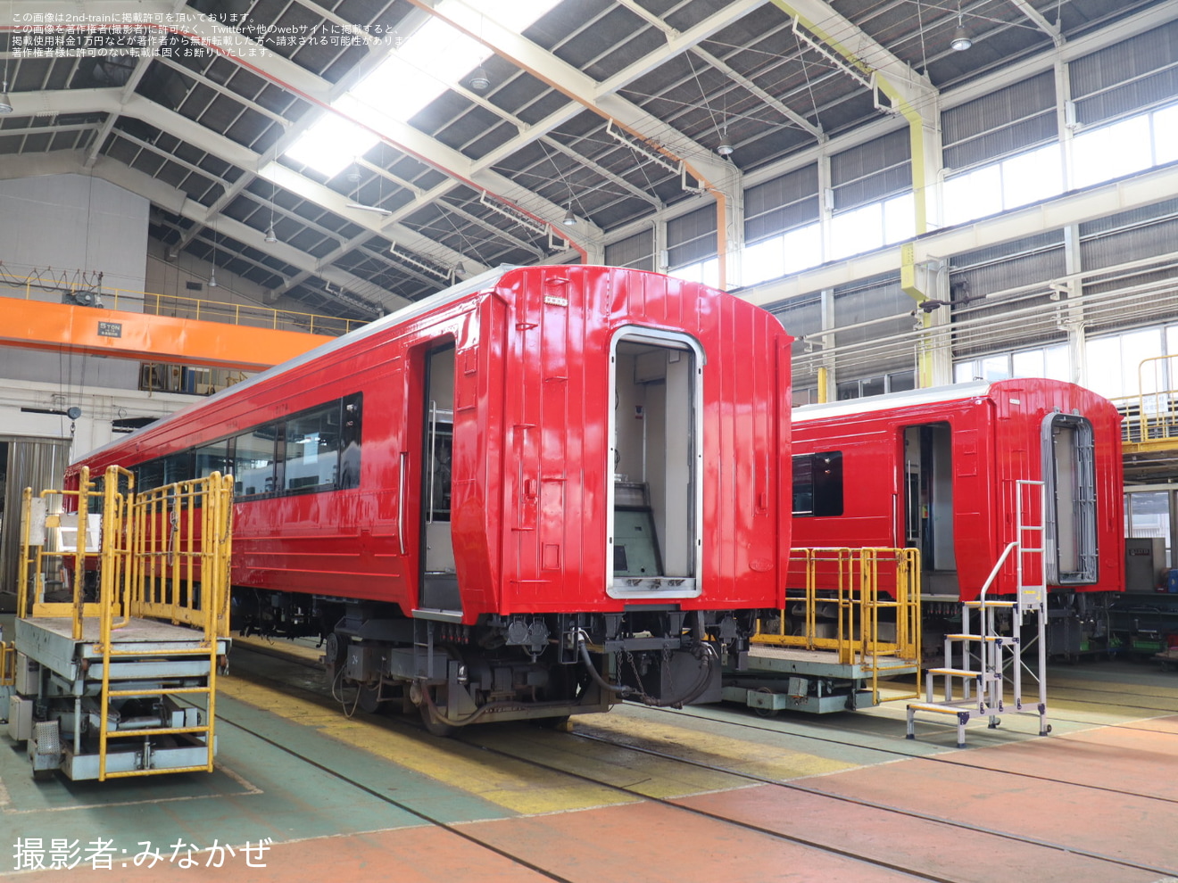 【JR九】「小倉工場鉄道ランド」でJR四国から譲渡されたキハ185系が赤く塗装されていることが確認の拡大写真