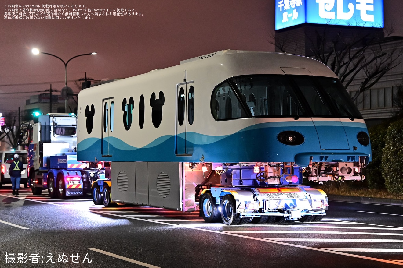 【舞浜リ】リゾートライナー (Type C)第103編成宗吾参道車両基地から陸送の拡大写真