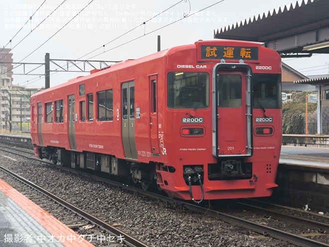 【JR九】キハ220-201小倉総合車両センター出場（4枚目）