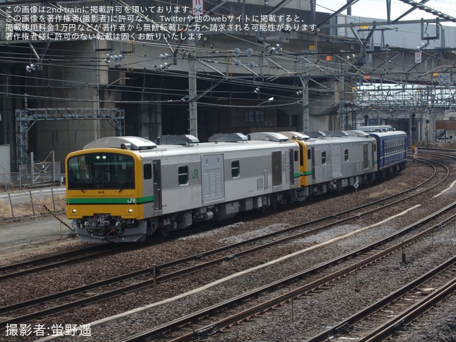 【JR東】「SL伴走車オヤ12見学会」開催を高崎駅で撮影した写真