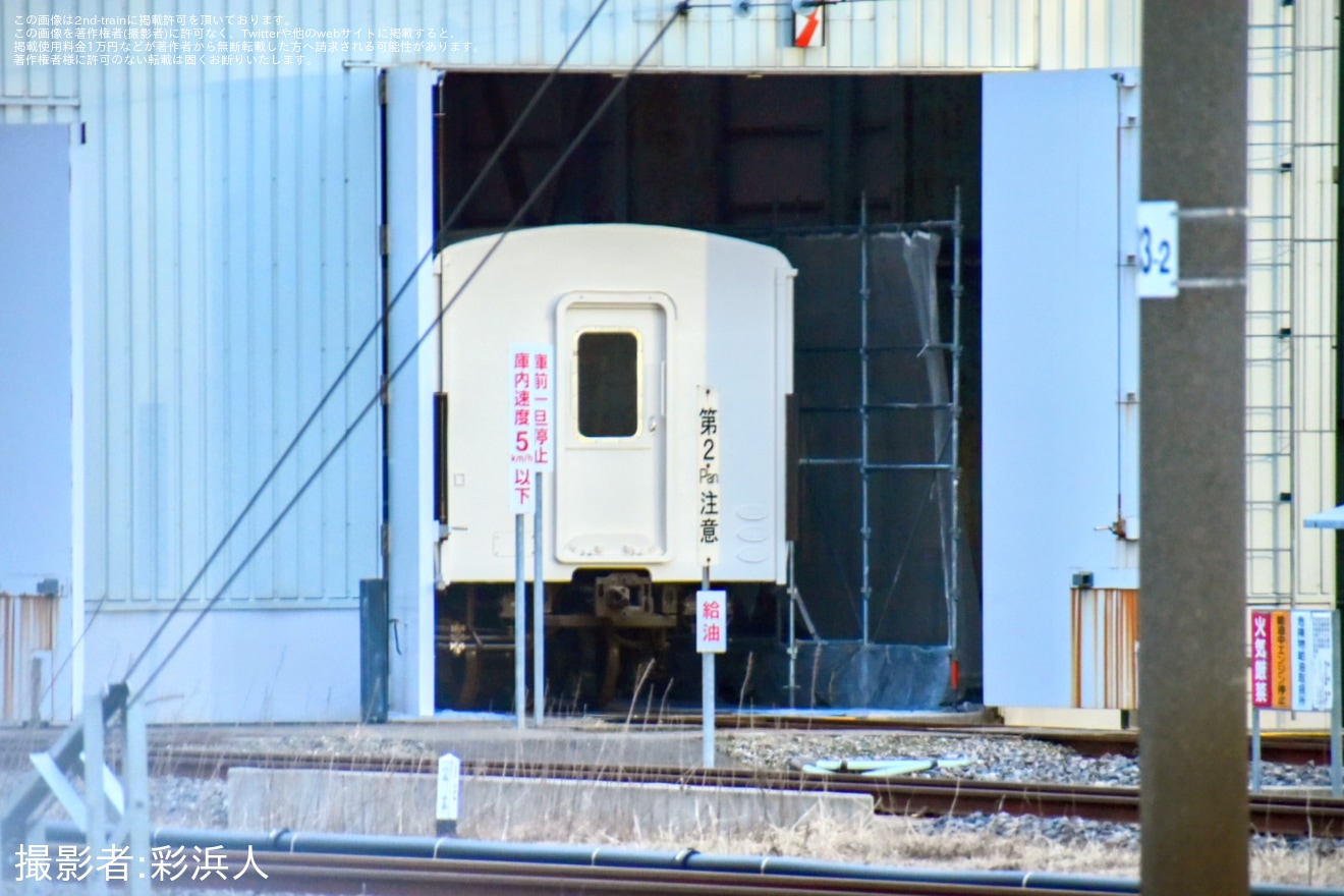 【トキ鉄】413・455系が新北陸色TOKIトレインへの塗装変更が実施中の拡大写真