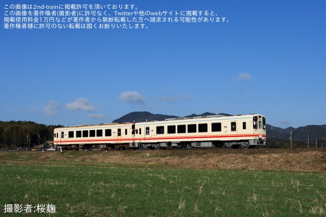 【平筑】400形411＋412が開業時カラー同士で増結運転 林龍平酒造「蔵開き」輸送で2両編成実現を不明で撮影した写真