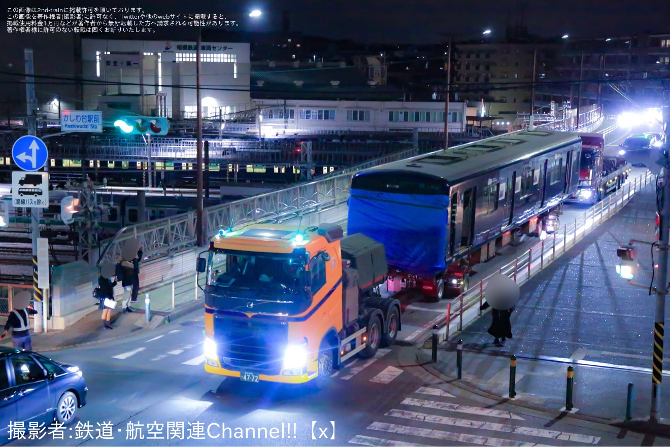 【相鉄】9000系9703F(クハ9703・モハ9107)廃車陸送の拡大写真