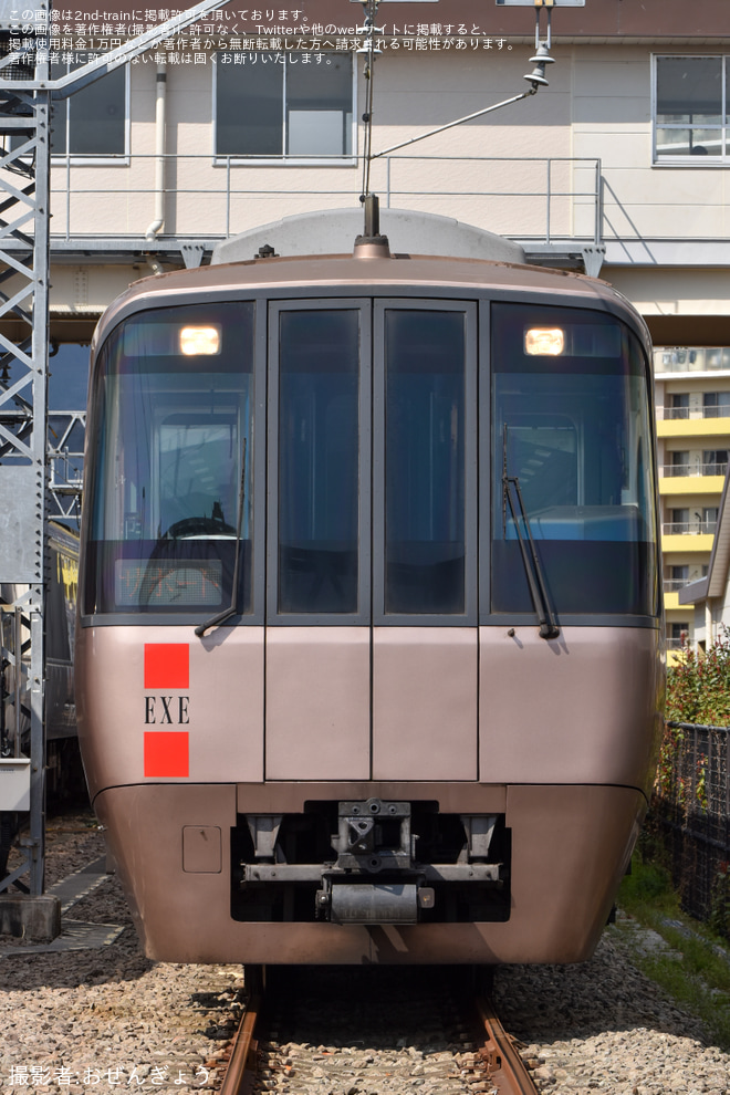 【小田急】NSE3100形ロンちゃん60周年還暦まつり＆EXE30000形未更新車撮影会IN開成車庫を開成駅で撮影した写真