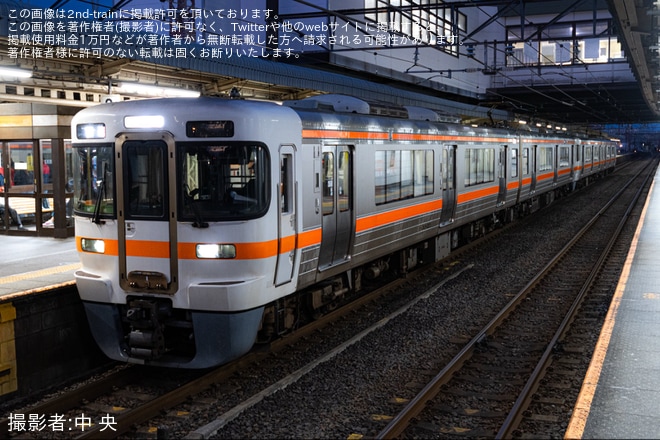 【JR海】313系B516+B517編成 が大垣車両区へ転属のため回送を不明で撮影した写真