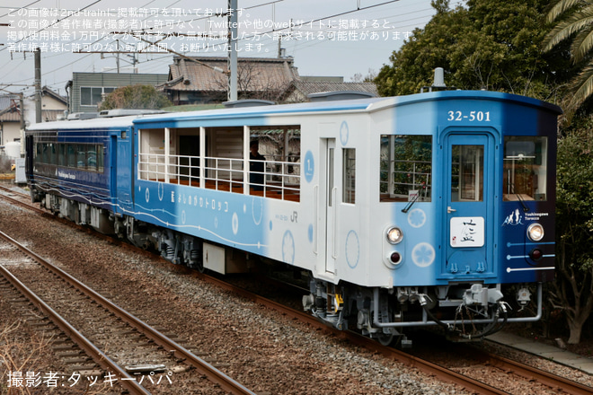 【JR四】「藍よしのがわトロッコ」が検査を終えて多度津工場出場（2枚目）