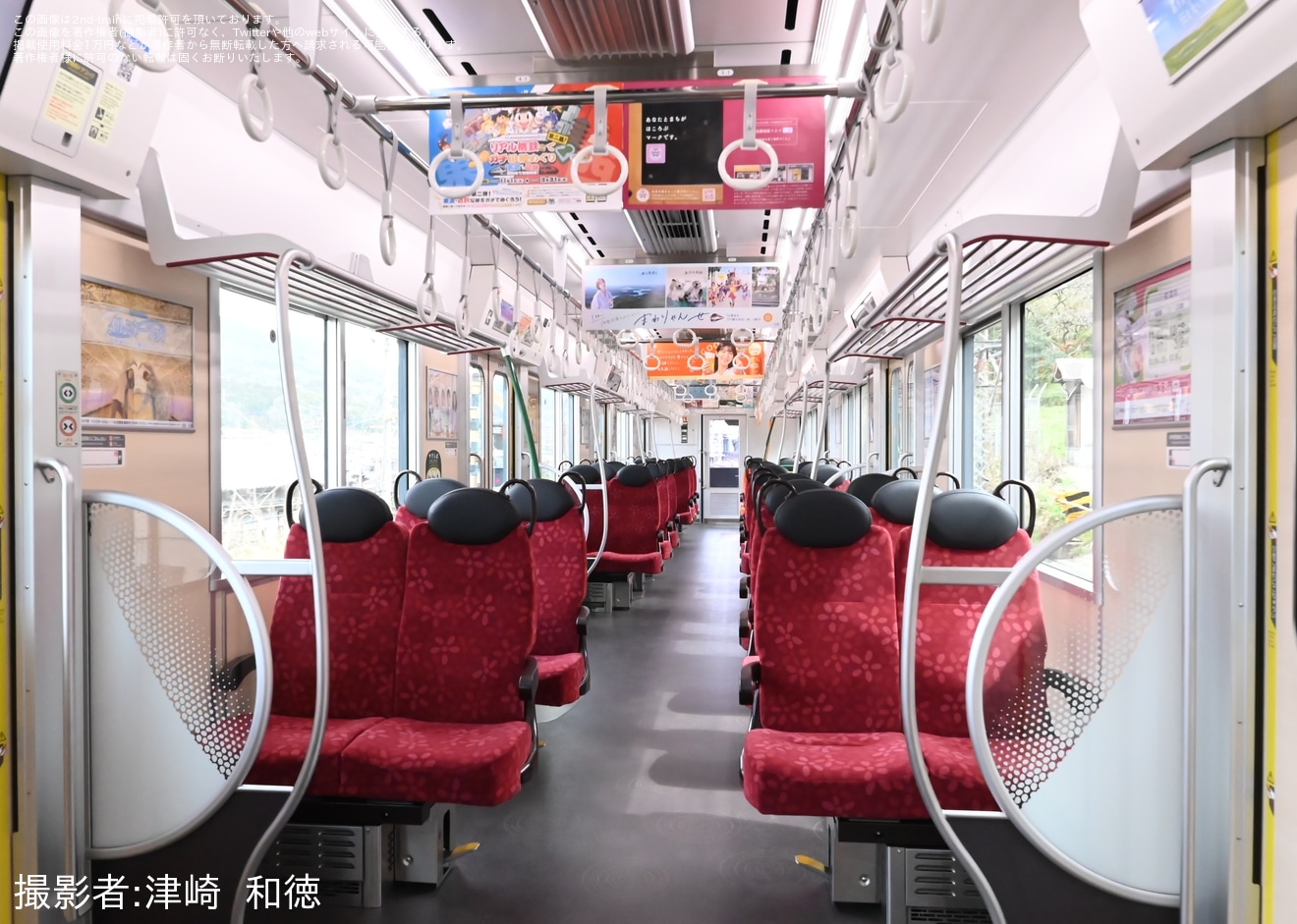 【近鉄】1A系1A01を使用した団体臨時列車が運転の拡大写真