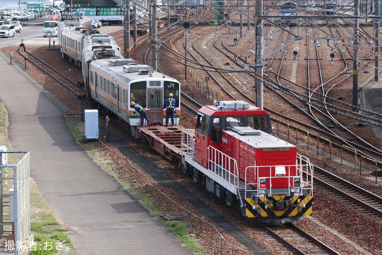 【JR海】213系H2編成+H3編成+H12編成が稲沢で構内入換の拡大写真