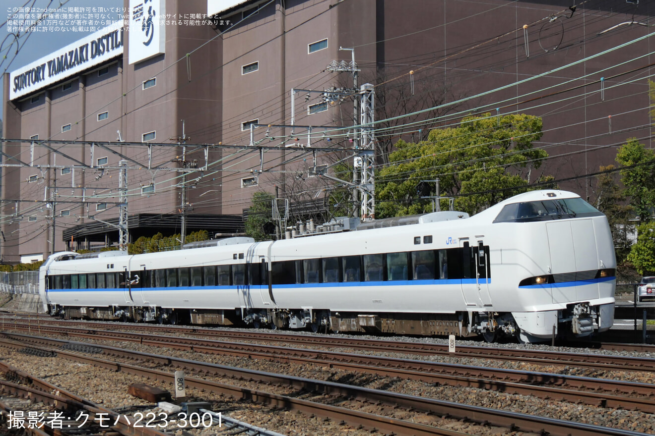 【JR西】683系R11編成吹田総合車両所本所出場試運転の拡大写真