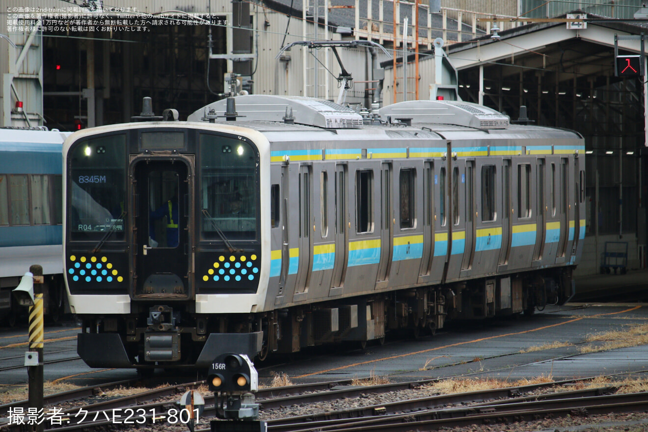 【JR東】E131系R04編成大宮総合車両センター出場回送の拡大写真