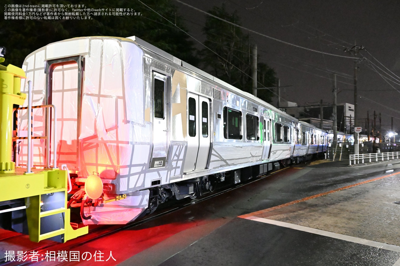 【阿武急】AB900系AB-8編成+AB-9編成 J-TREC横浜事業所出場の拡大写真