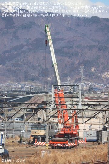 【JR貨】旧篠ノ井貨車区構内で解体中のED62-15の姿が確認