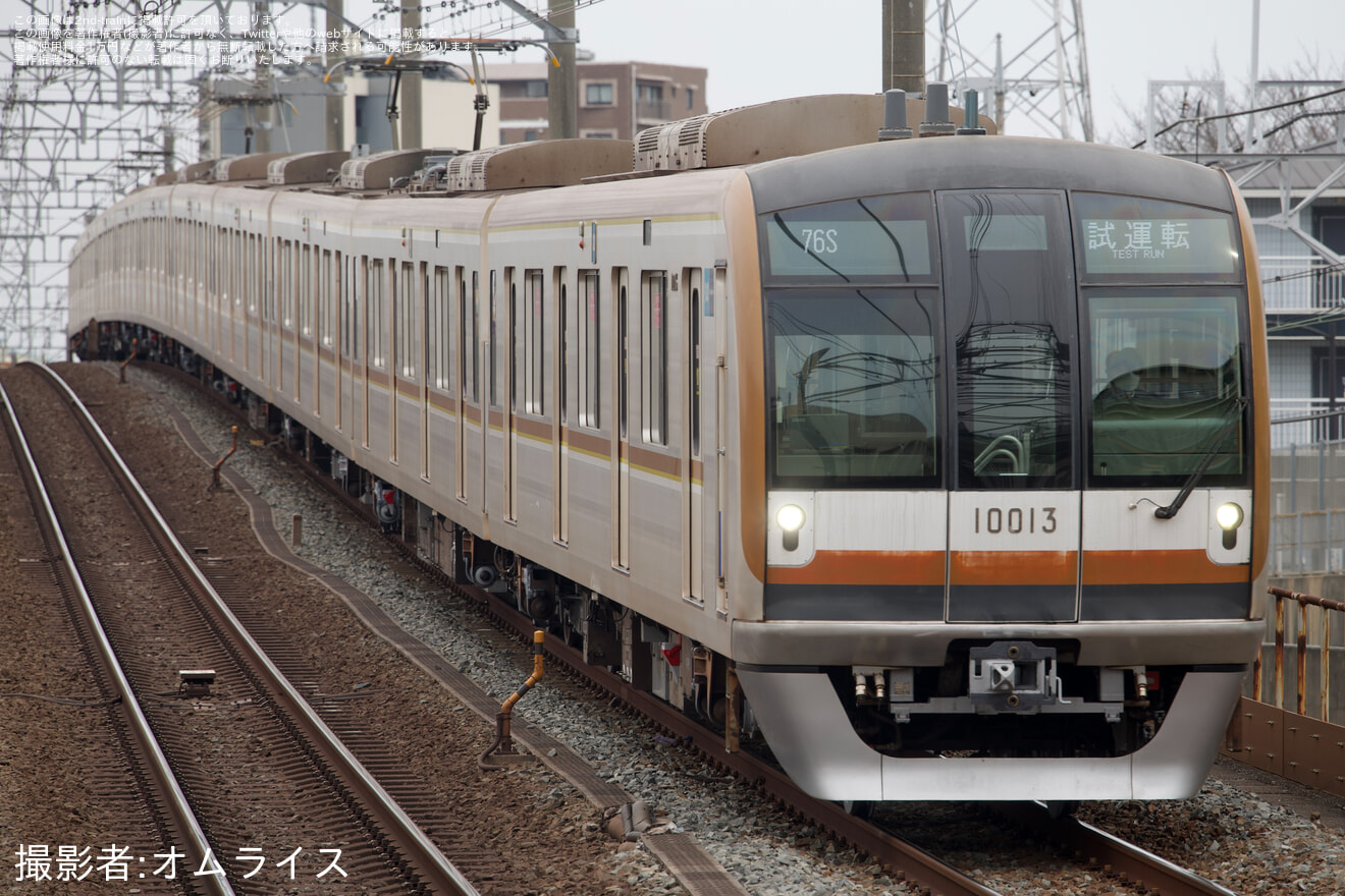 【メトロ】10000系10113F 綾瀬工場出場試運転の拡大写真