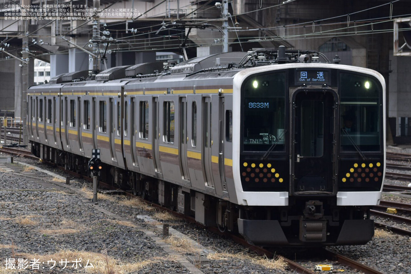 【JR東】E131系600番台宮ヤマTN1編成大宮総合車両センター入場回送の拡大写真