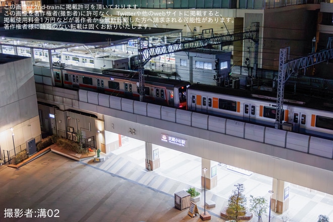 【東武】50070型51073Fを東急5050系4112Fが救援し回送を不明で撮影した写真