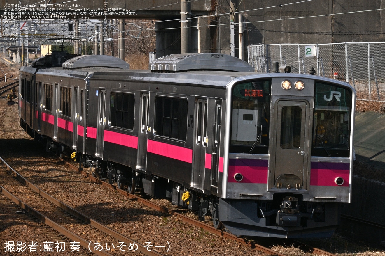 【JR東】701系N8編成秋田総合車両センター構内試運転の拡大写真