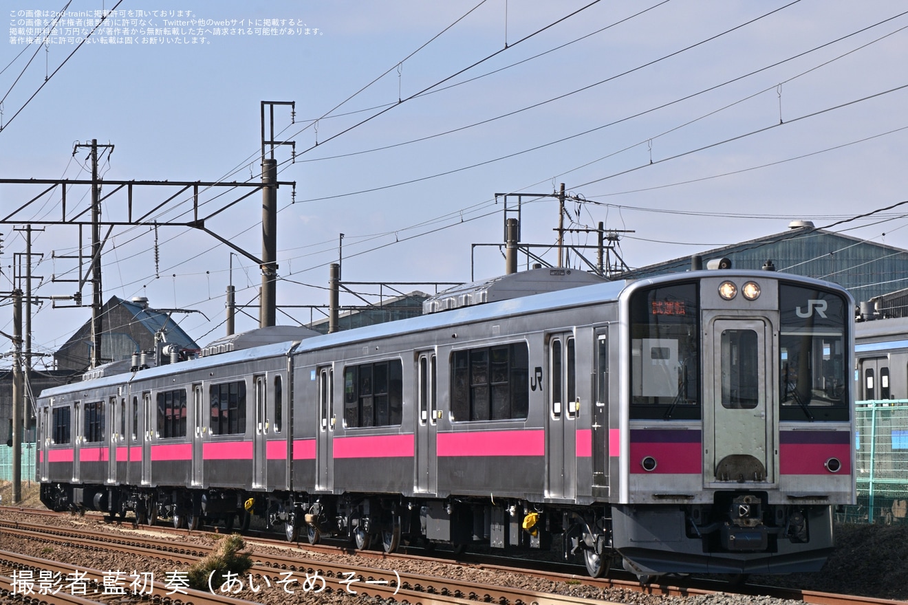 【JR東】701系N8編成秋田総合車両センター構内試運転の拡大写真