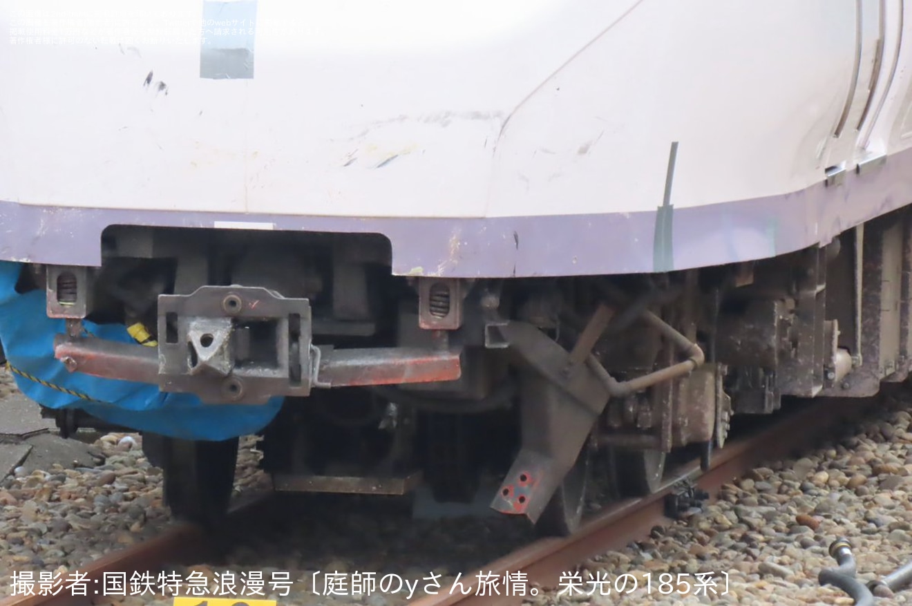 【JR東】勝田車両センターにて踏切事故に巻き込まれたE657系K2編成の状況が確認の拡大写真