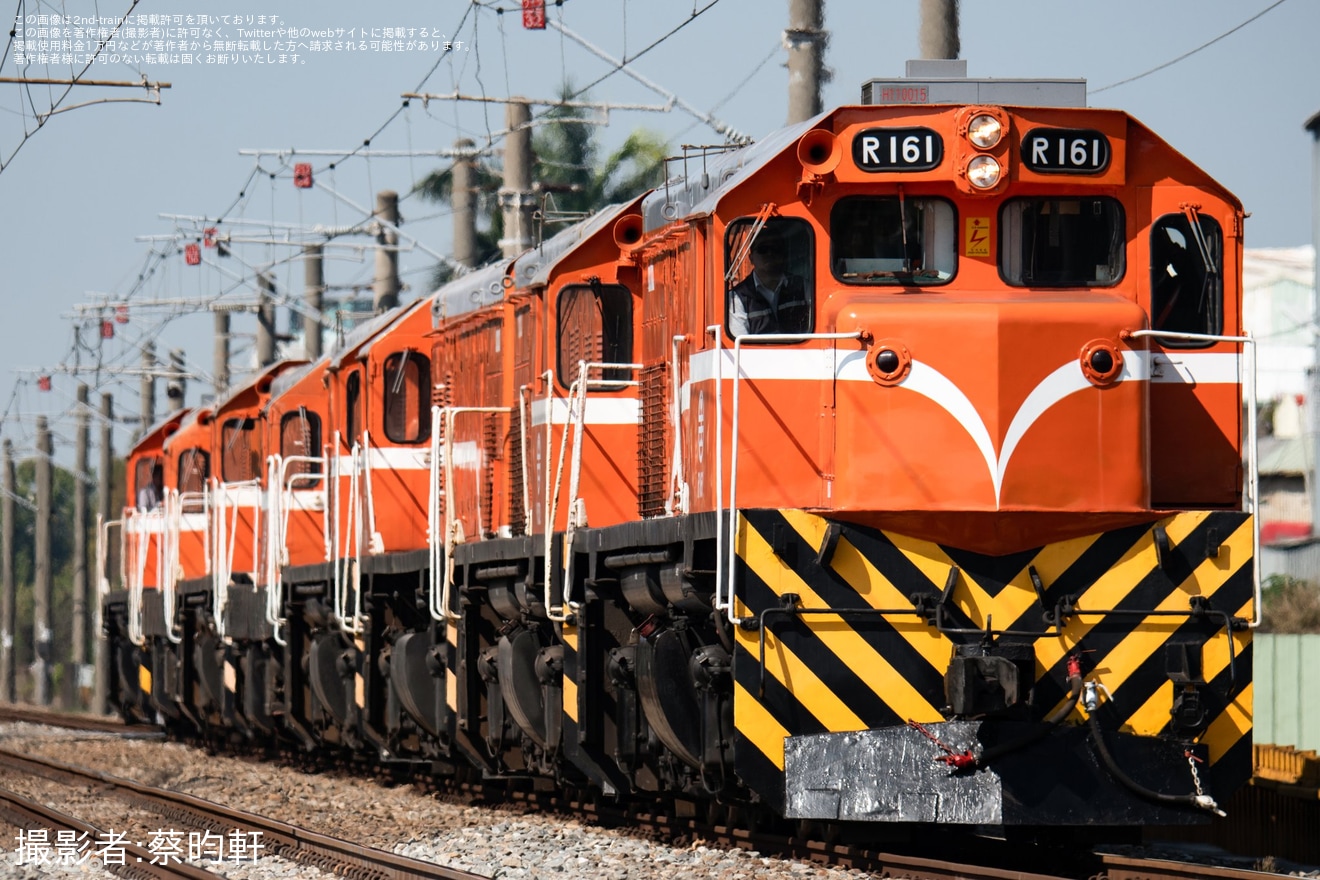 【台鉄】ディーゼル機関車6両が廃車回送の拡大写真