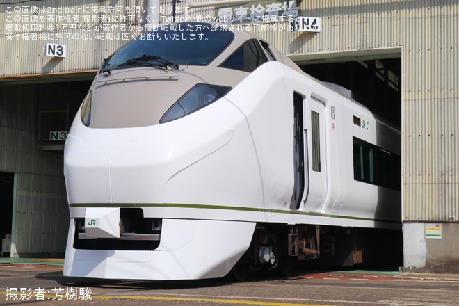 【JR東】郡山総合車両センター「E657系×651系オマージュカラーお披露目イベント」開催を郡山総合車両センターで撮影した写真