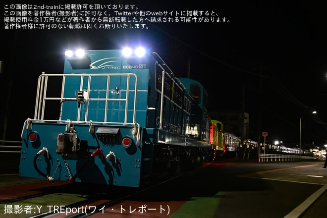 【東急】5000系5102F J-TREC横浜事業所出場を不明で撮影した写真