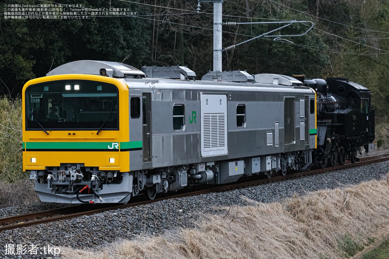 【真岡】C12-66が大宮総合車両センター入場回送配給の拡大写真