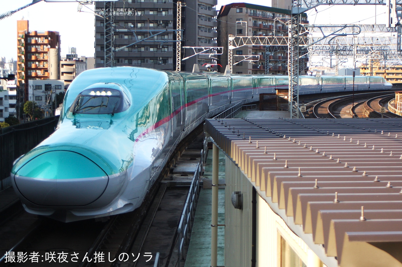 【JR東】E5系U2編成新幹線総合車両センター出場北上試運転(202503)の拡大写真
