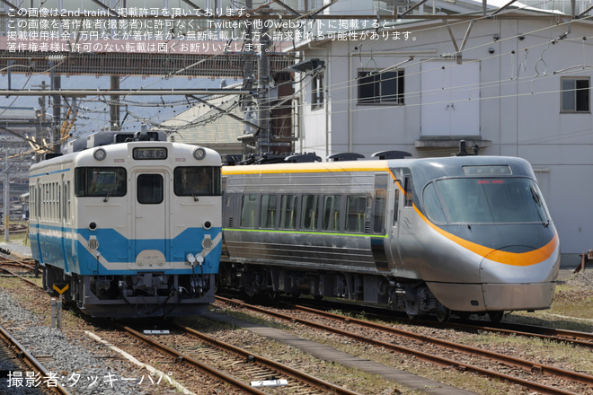 を多度津駅で撮影した写真