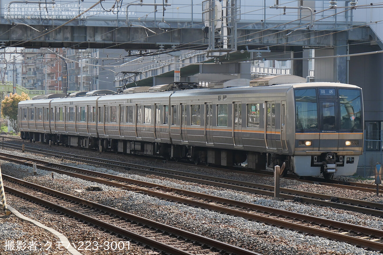 【JR西】207系H14編成吹田総合車両所本所入場回送の拡大写真