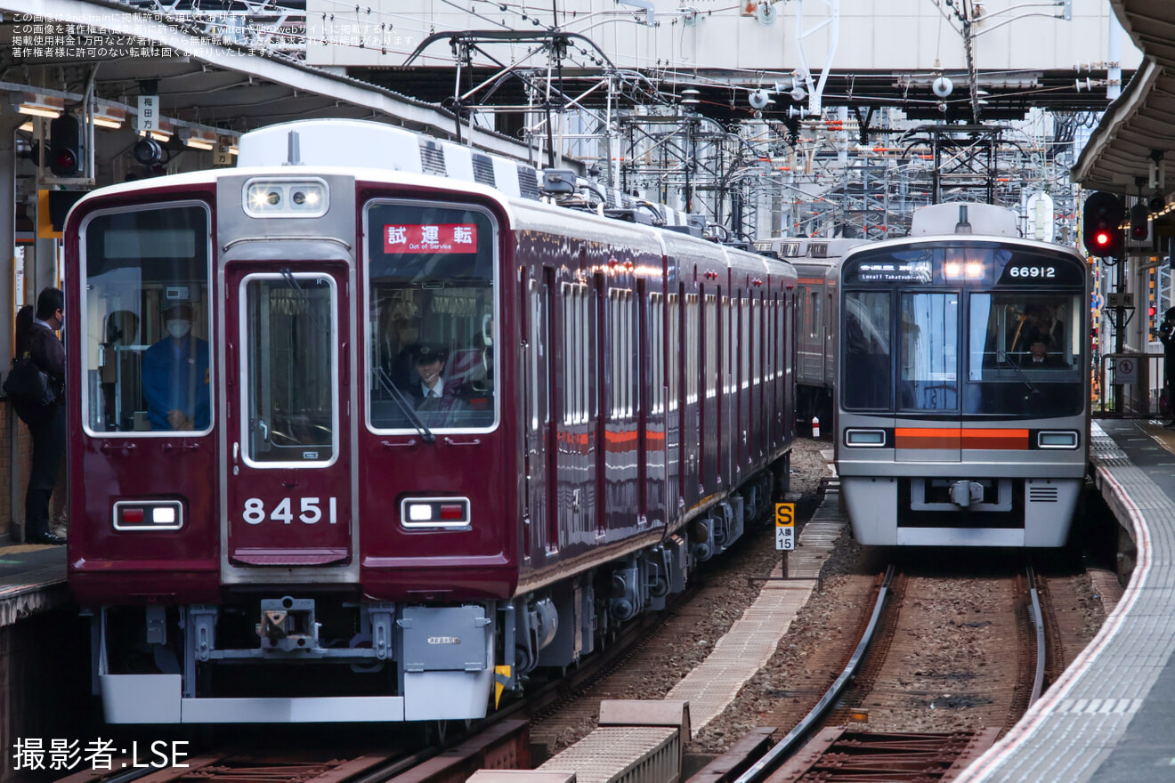 【阪急】8300系8331F（8331×4R）千里線勾配起動試運転の拡大写真