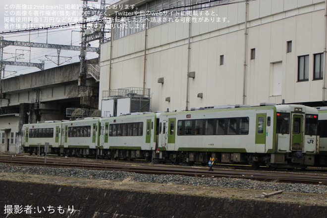 【JR東】キハ100-17+キハ100-11+キハ100-14+キハ100-19が一ノ関へ回送（2枚目）