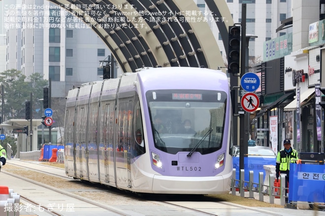 【Seoul Metro】韓国・ソウルの慰礼線トラムで試運転を不明で撮影した写真