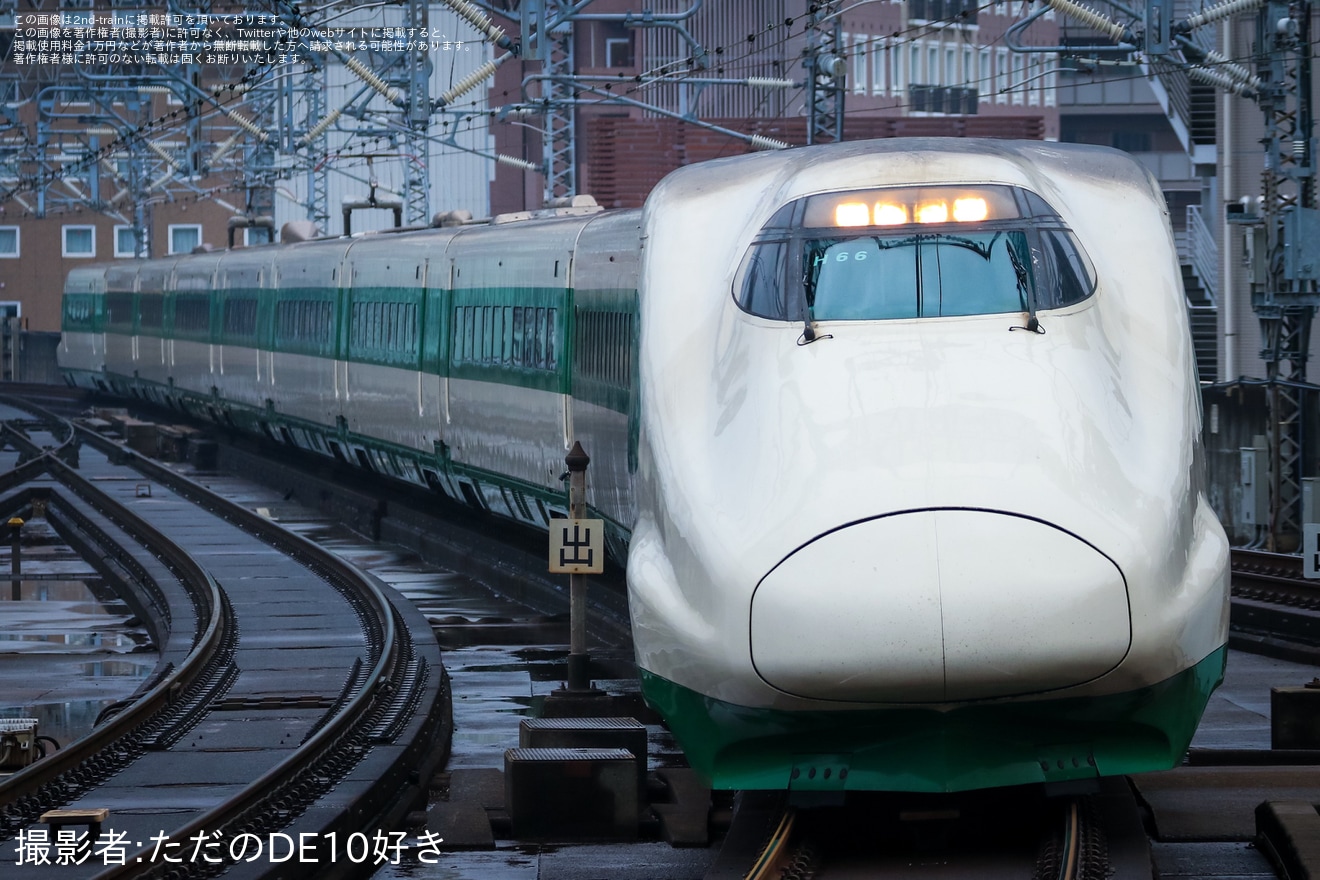 【JRTT】E2系9000番台H66編成が仙台・新幹線総合車両センターでの台車検査を終えて試運転の拡大写真