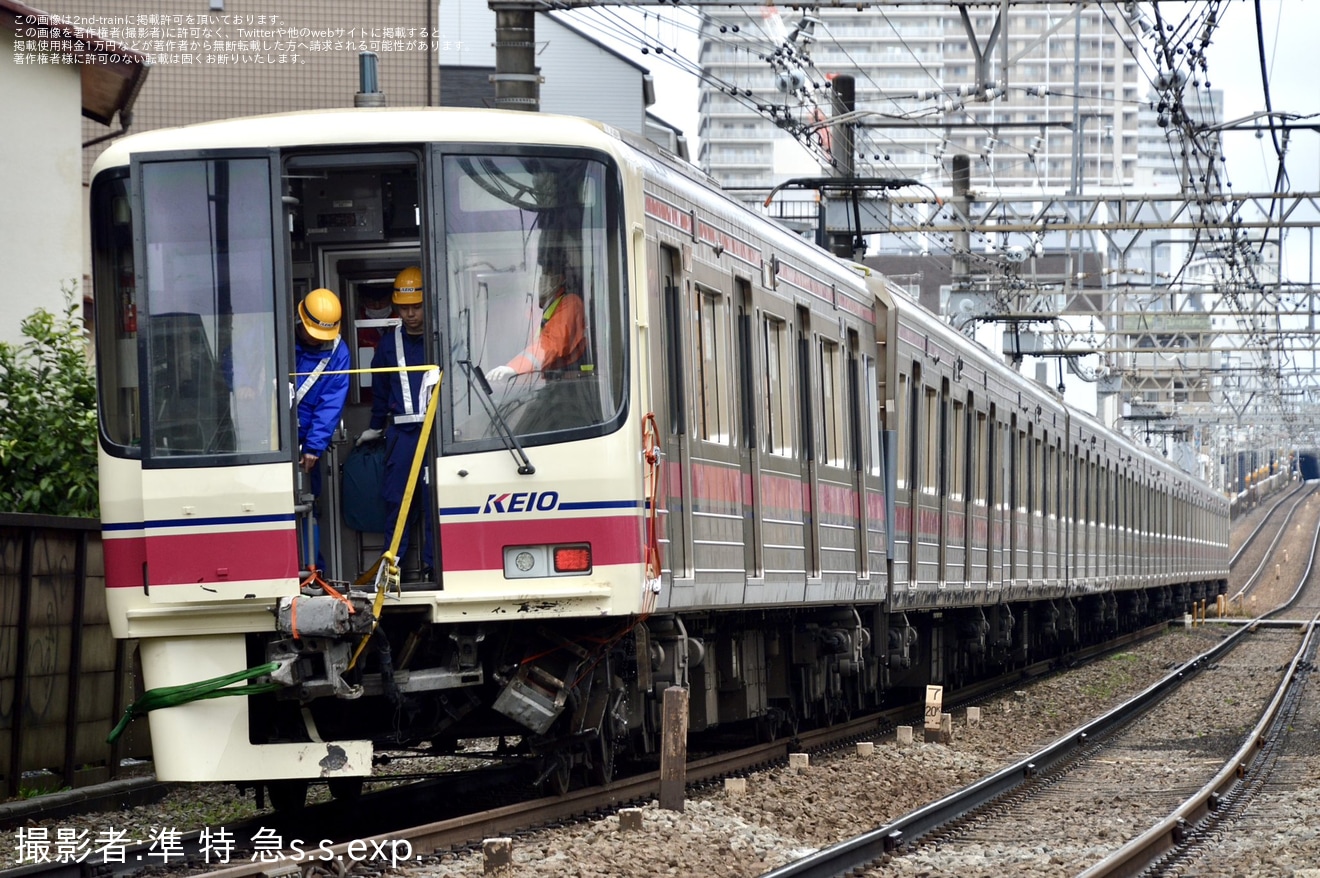 【京王】8000系8711Fが踏切事故当該編成として高幡不動へ回送の拡大写真
