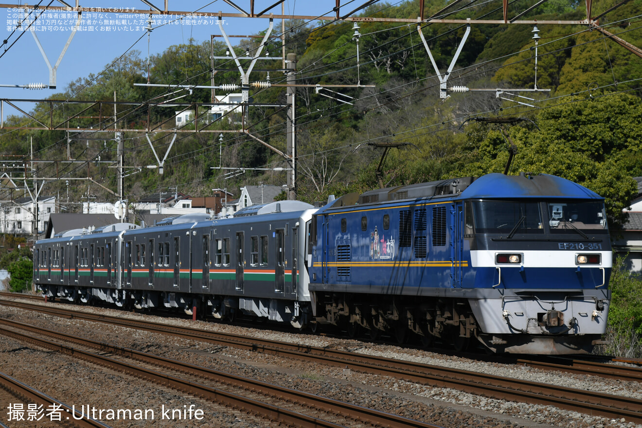 【JR東】E723系5000番台B-1編成+B-2編成川崎車両出場甲種輸送の拡大写真