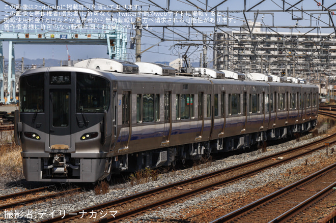 【JR西】225系5100番台HF437編成吹田総合車両所本所出場試運転 - 岸辺駅にて撮影